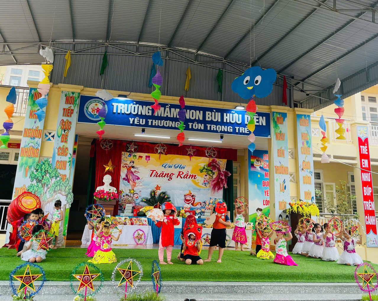 ẤM ÁP TRUNG THU TẠI TRƯỜNG MẦM NON BÙI HỮU DIÊN