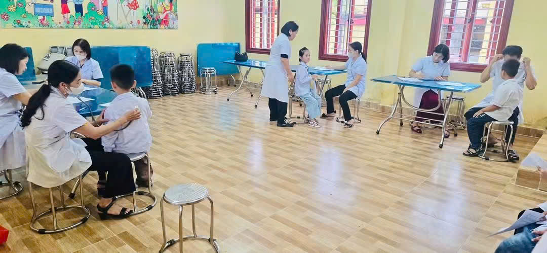 HỒNG MINH HOÀN THÀNH ĐỢT KHÁM SỨC KHỎE ĐỊNH KỲ TẠI TRƯỞNG TIỂU HỌC TRẦN ĐỨC THÔNG