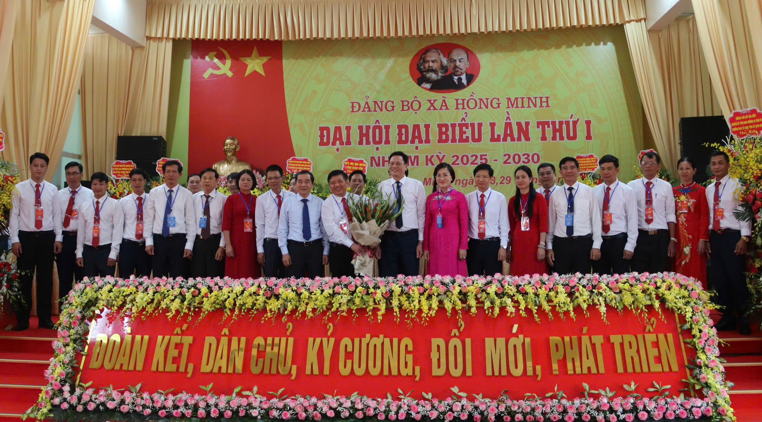 Đại hội đại biểu Đảng bộ xã Hồng Minh lần thứ I nhiệm kỳ 2025-2030 thành công tốt đẹp