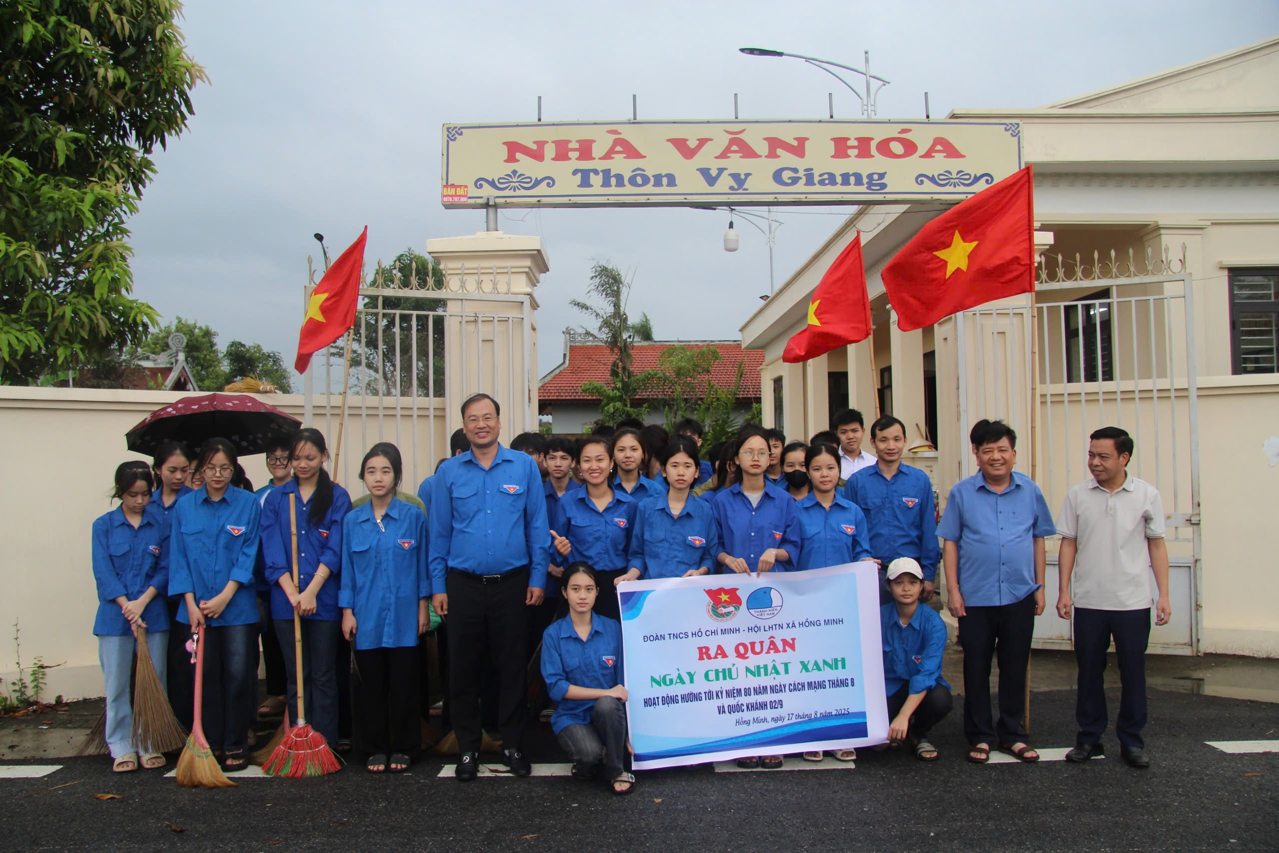 Xã Hồng Minh Tổ chức “Ngày chủ nhật tình nguyện vì môi trường xanh, sạch, đẹp”