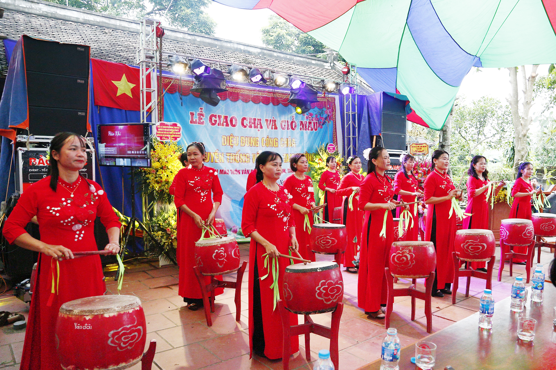 Khai mạc lễ hội Giao Chạ Vân Đài năm 2025