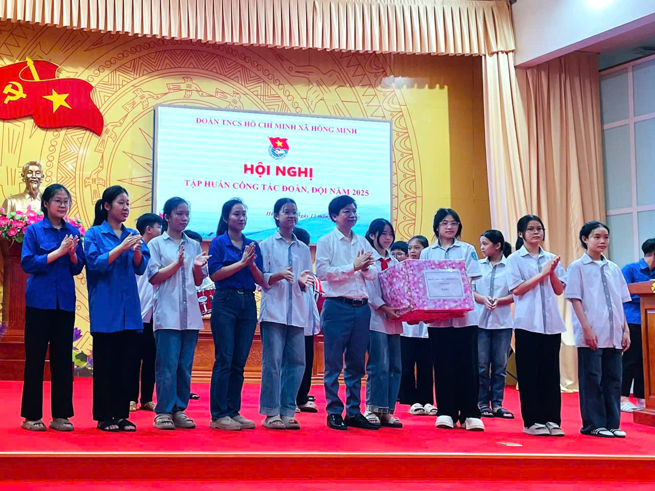 Đoàn xã Hồng Minh khai mạc lớp tập huấn nghiệp vụ công tác Đoàn – Đội năm 2025