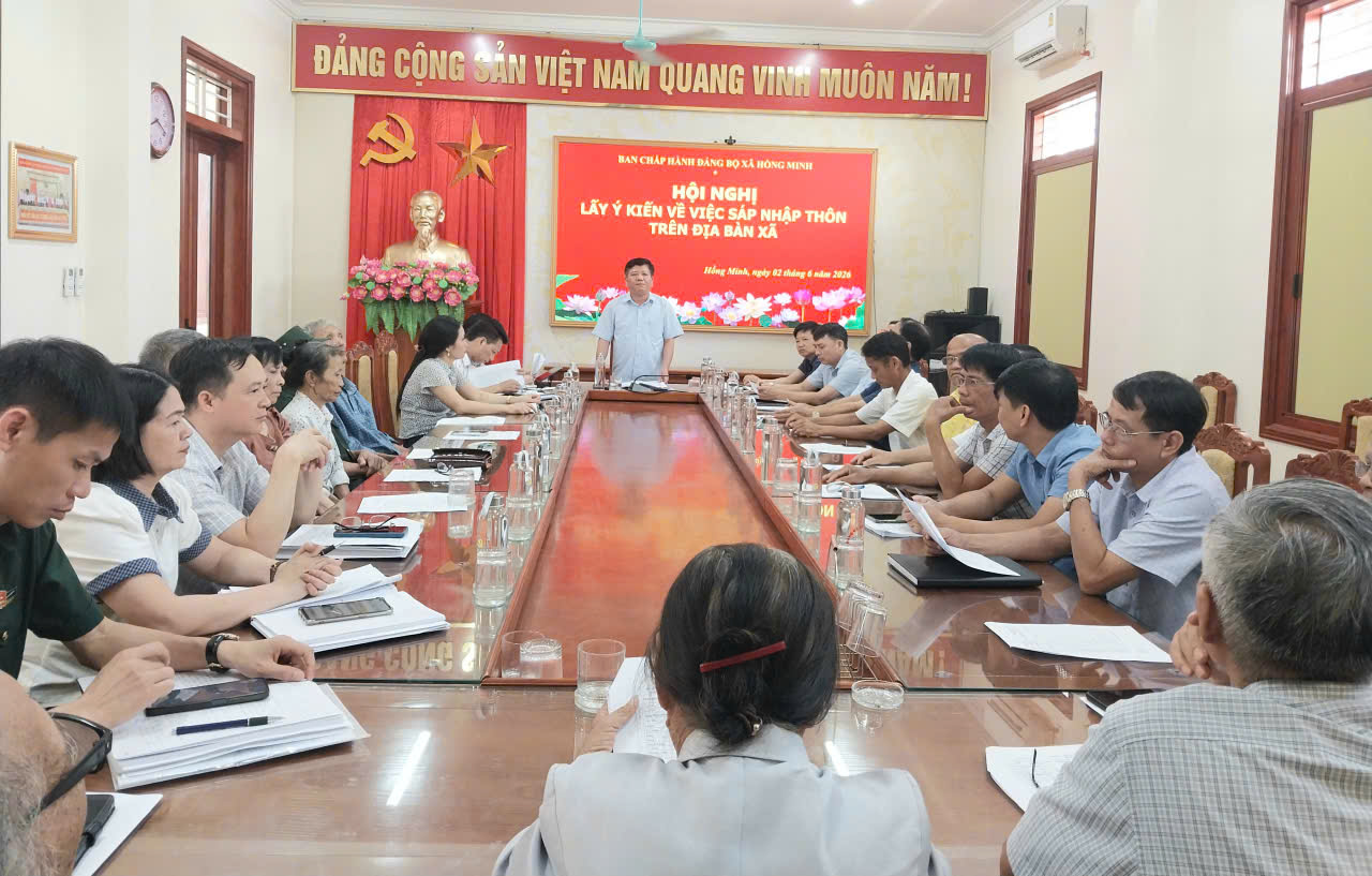 HỘI NGHỊ LẤY Ý KIẾN VỀ VIỆC SÁP NHẬP THÔN  TRÊN ĐỊA BÀN XÃ HỒNG MINH