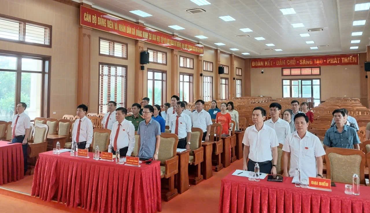 HĐND XÃ HỒNG MINH TỔ CHỨC KỲ HỌP CHUYÊN ĐỀ THÔNG QUA ĐỀ ÁN SẮP XẾP, TỔ CHỨC LẠI THÔN TRÊN ĐỊA BÀN XÃ NĂM 2026